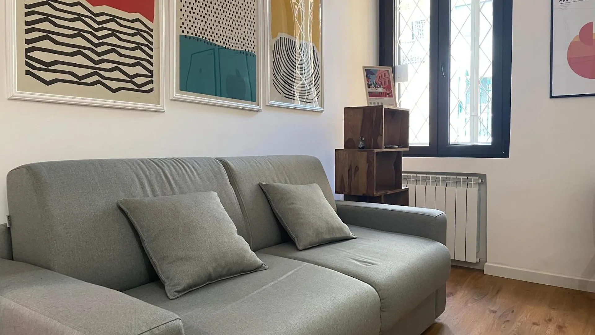 Domus Clivo Near The Vatican City Рим