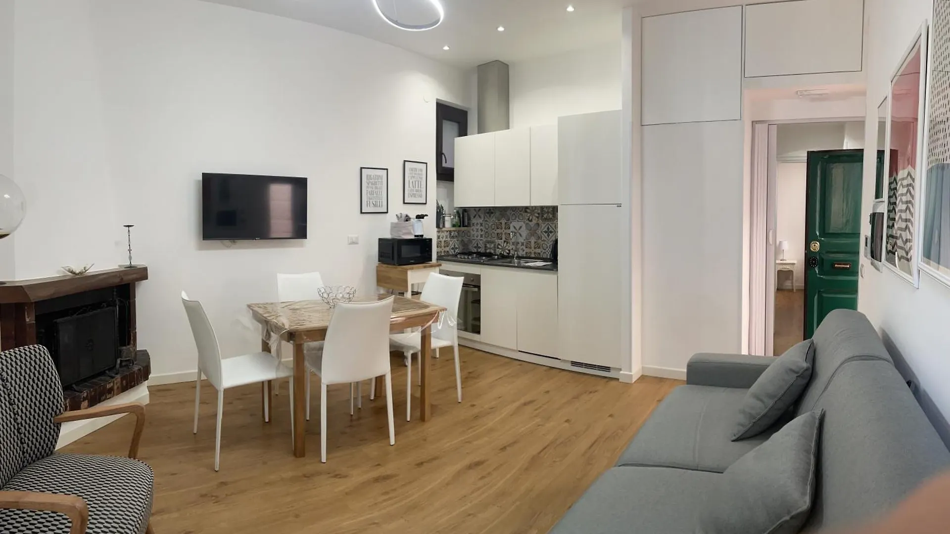 Domus Clivo Near The Vatican City Рим Италия